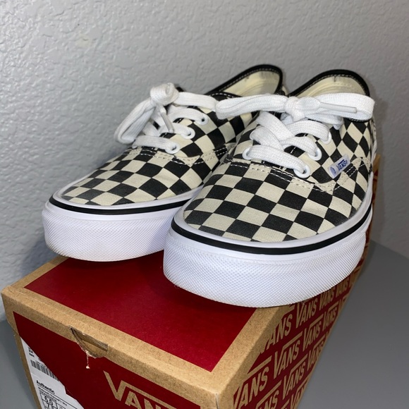 SOLD - Picture 6 of 7